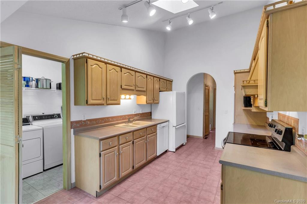 476 Knob Road Pisgah Forest, NC 28768 - Photo 12 of 34 Gallery Image 12