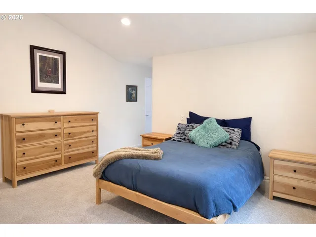 $739,500 | 2131 Willow Loop, Florence, OR 97439