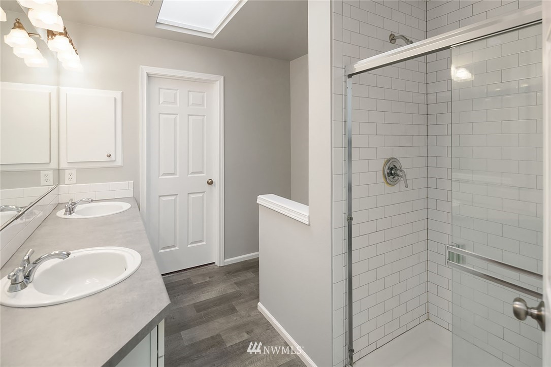 101 South 50th Place, Unit B Renton, WA 98055 - Photo 11 of 19 Gallery Image 11