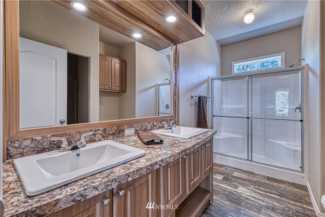 9922 Fairview Lake Road Southwest Port Orchard, WA 98367 - Photo 14 of 40 Gallery Image 14