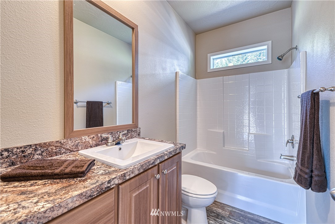 9922 Fairview Lake Road Southwest Port Orchard, WA 98367 - Photo 33 of 40 Gallery Image 33