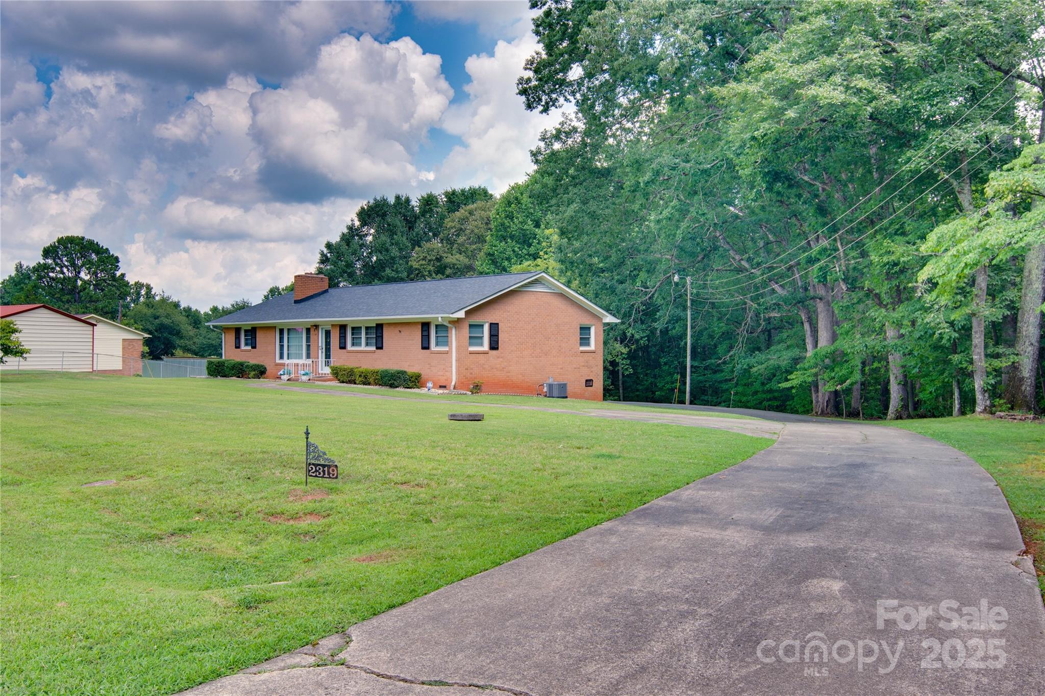 2319 Tin Mine Road Lincolnton, NC 28092 - Photo 6 of 30 a front view of house with yard and green space