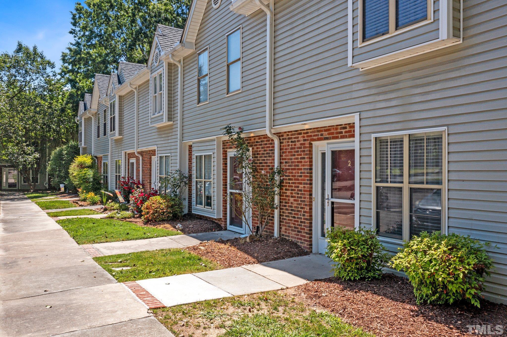 2 Parson Chase Durham, NC 27713 - Photo 3 of 24 Gallery Image 3