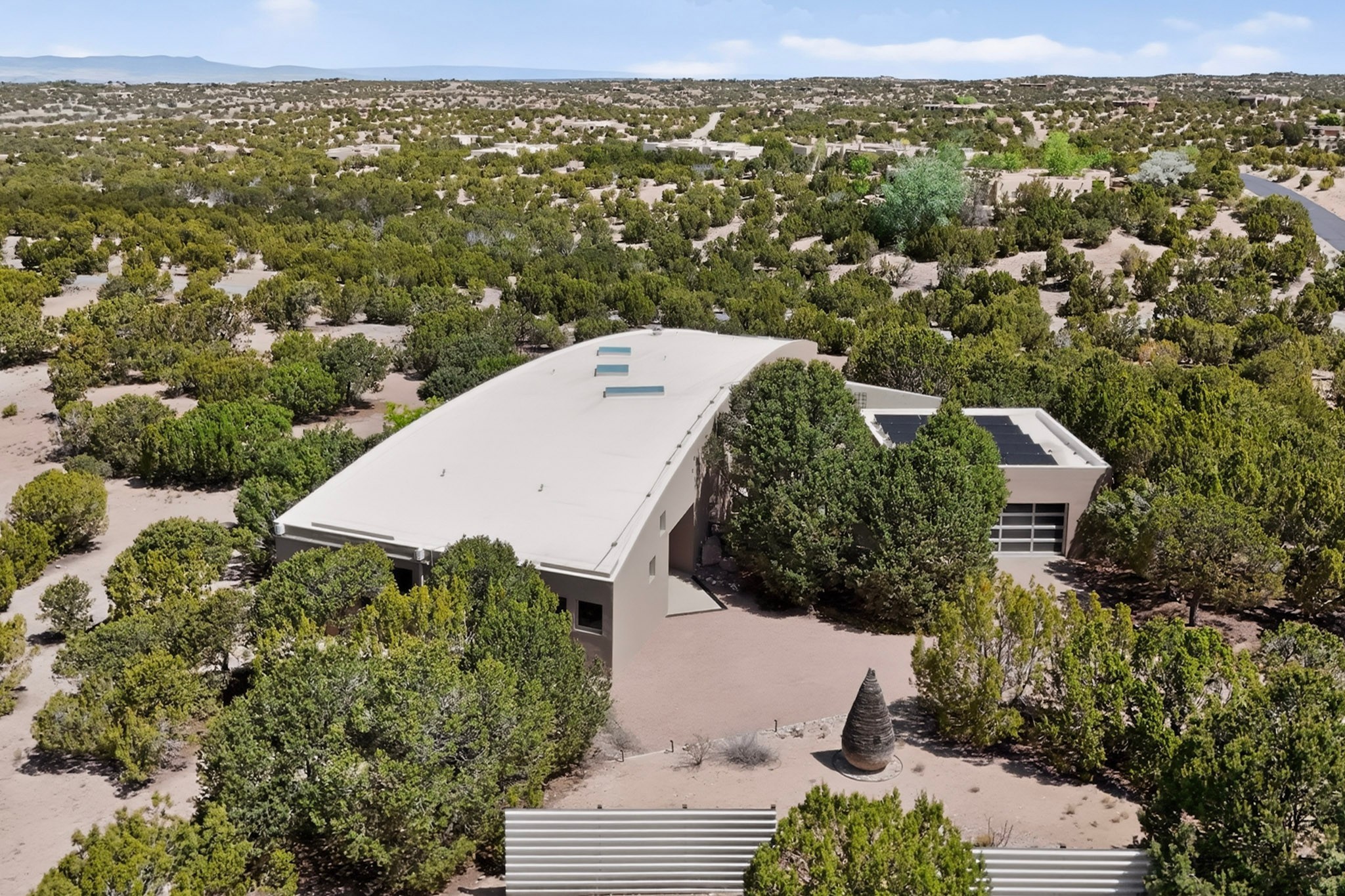 4 Vallecito Road Santa Fe, NM 87506 - Photo 5 of 65
