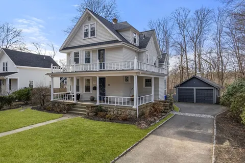 $2,195,000 | 23 Howe Street, Wellesley, MA 02482