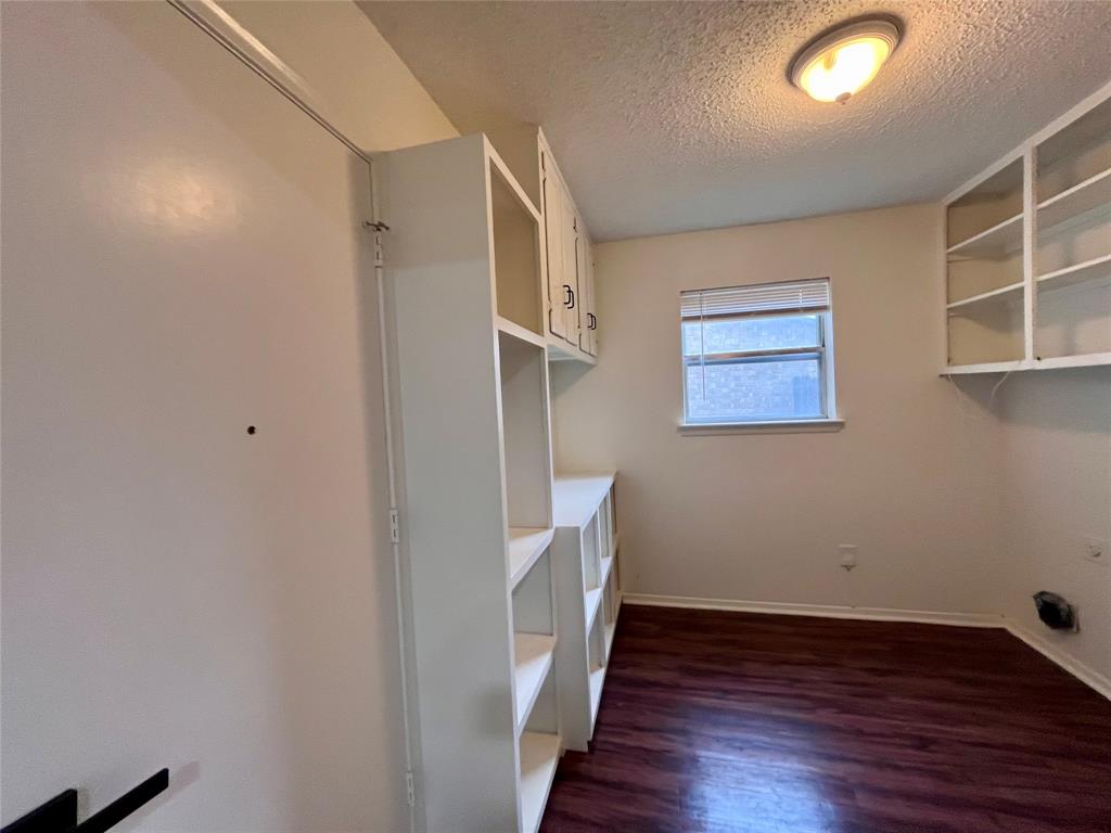 721 Lisa Lane Cedar Hill, TX 75104 - Photo 5 of 35