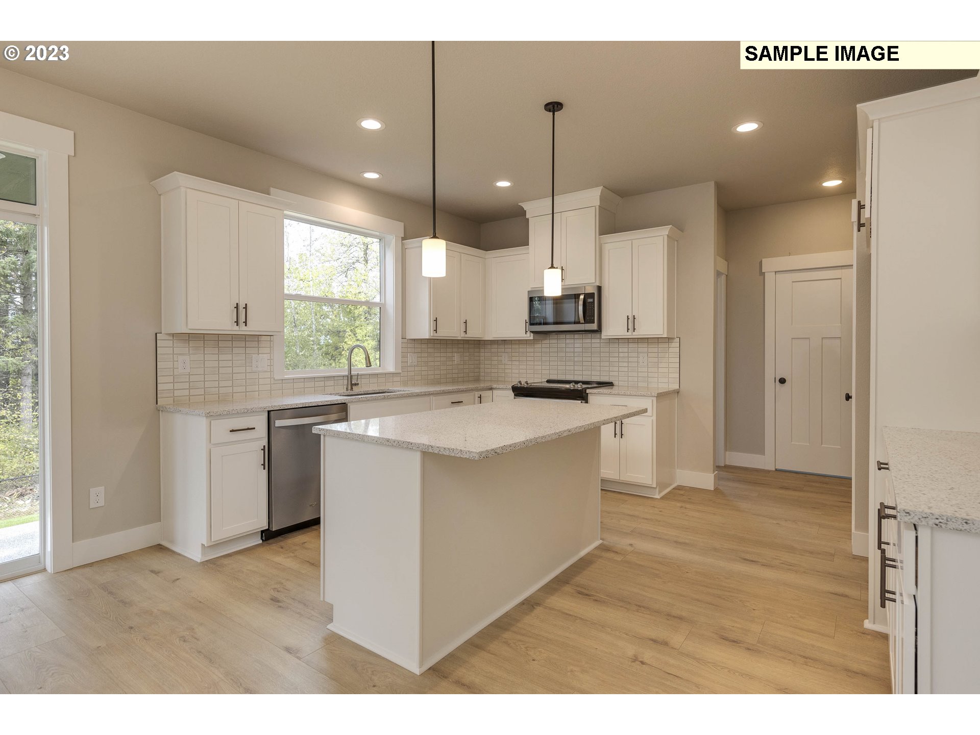 2762 Northeast Sweetwater Road Estacada, OR 97023 - Photo 11 of 34 Gallery Image 11