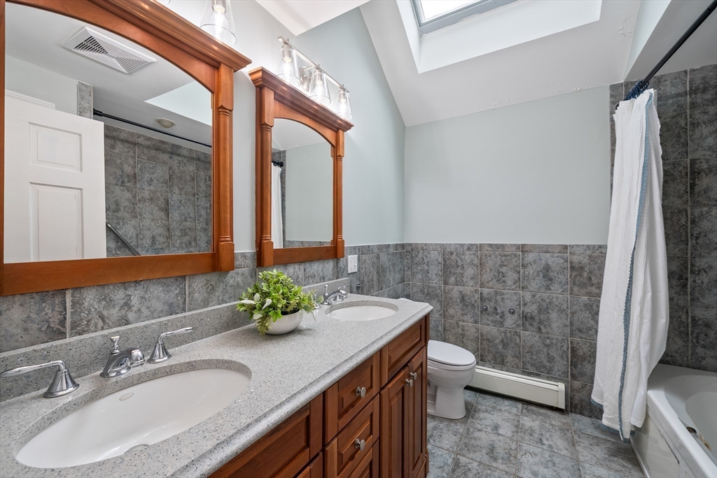 14 Harnden Road Foxboro, MA 02035 - Photo 20 of 40