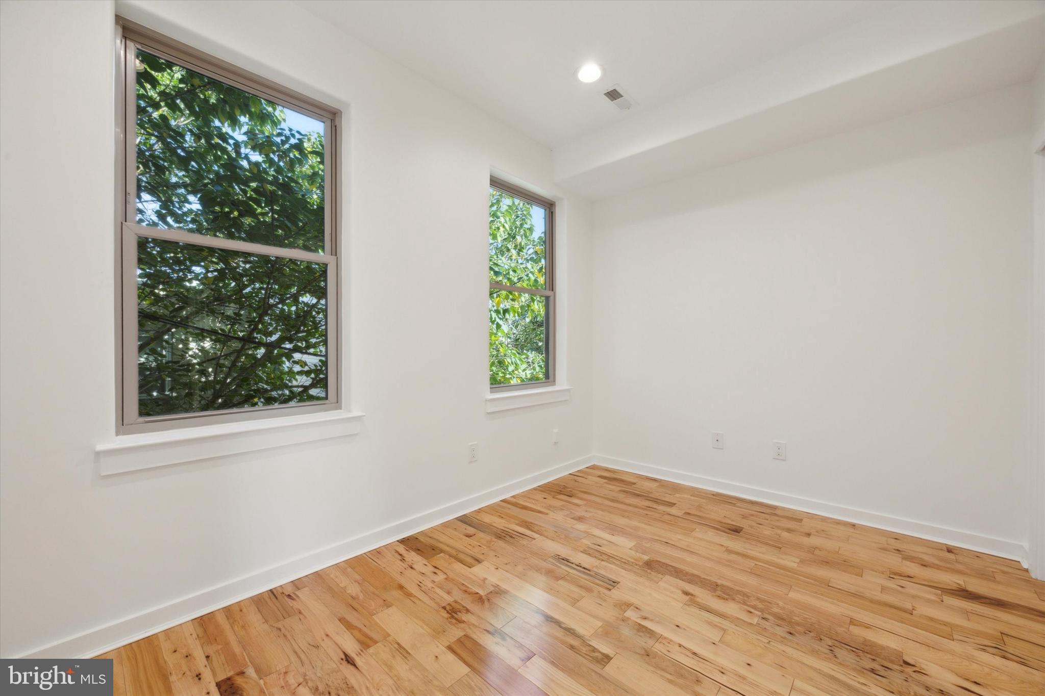 2605 Wilder Street Philadelphia, PA 19146 - Photo 12 of 24