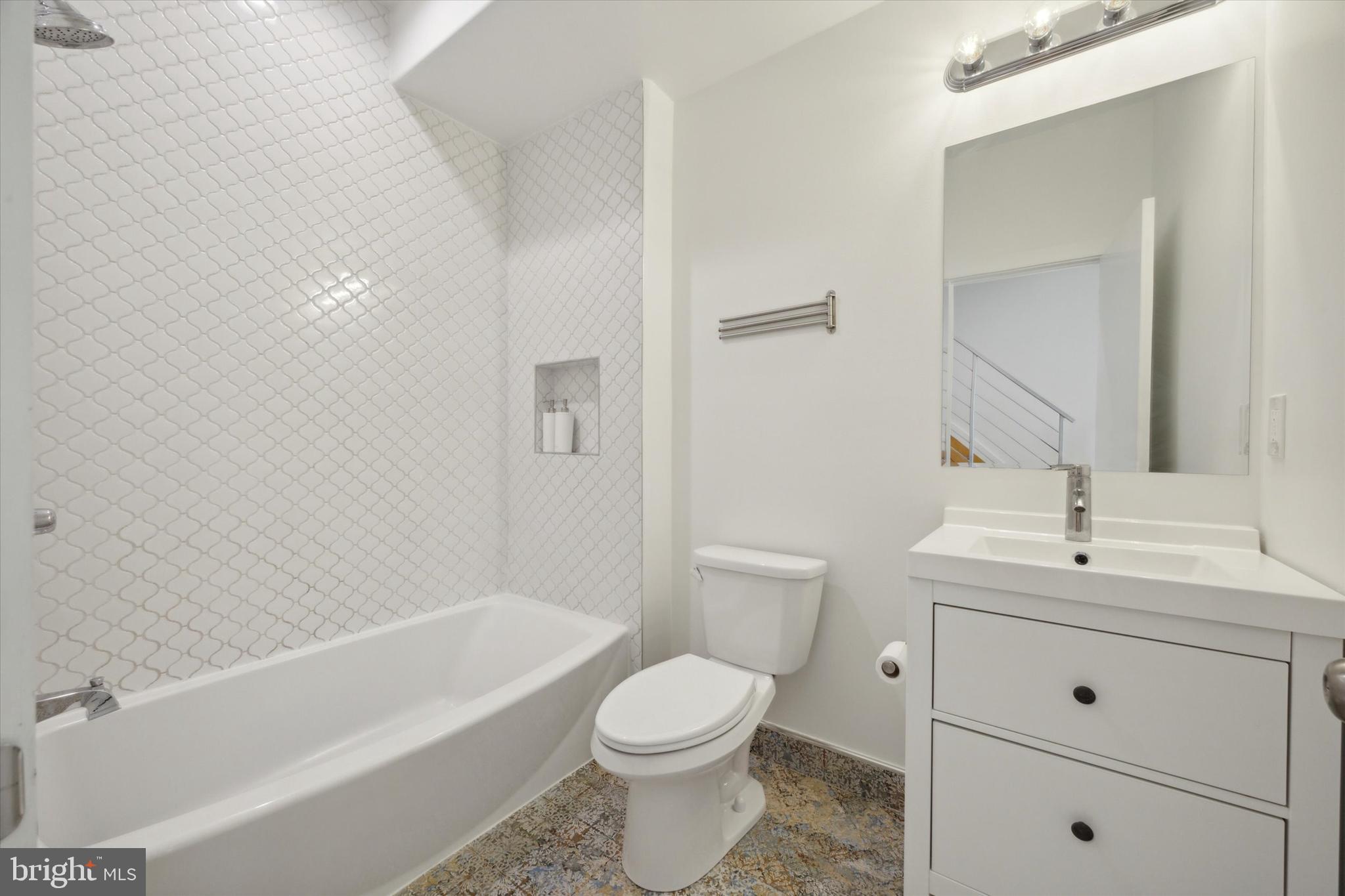 2605 Wilder Street Philadelphia, PA 19146 - Photo 14 of 24