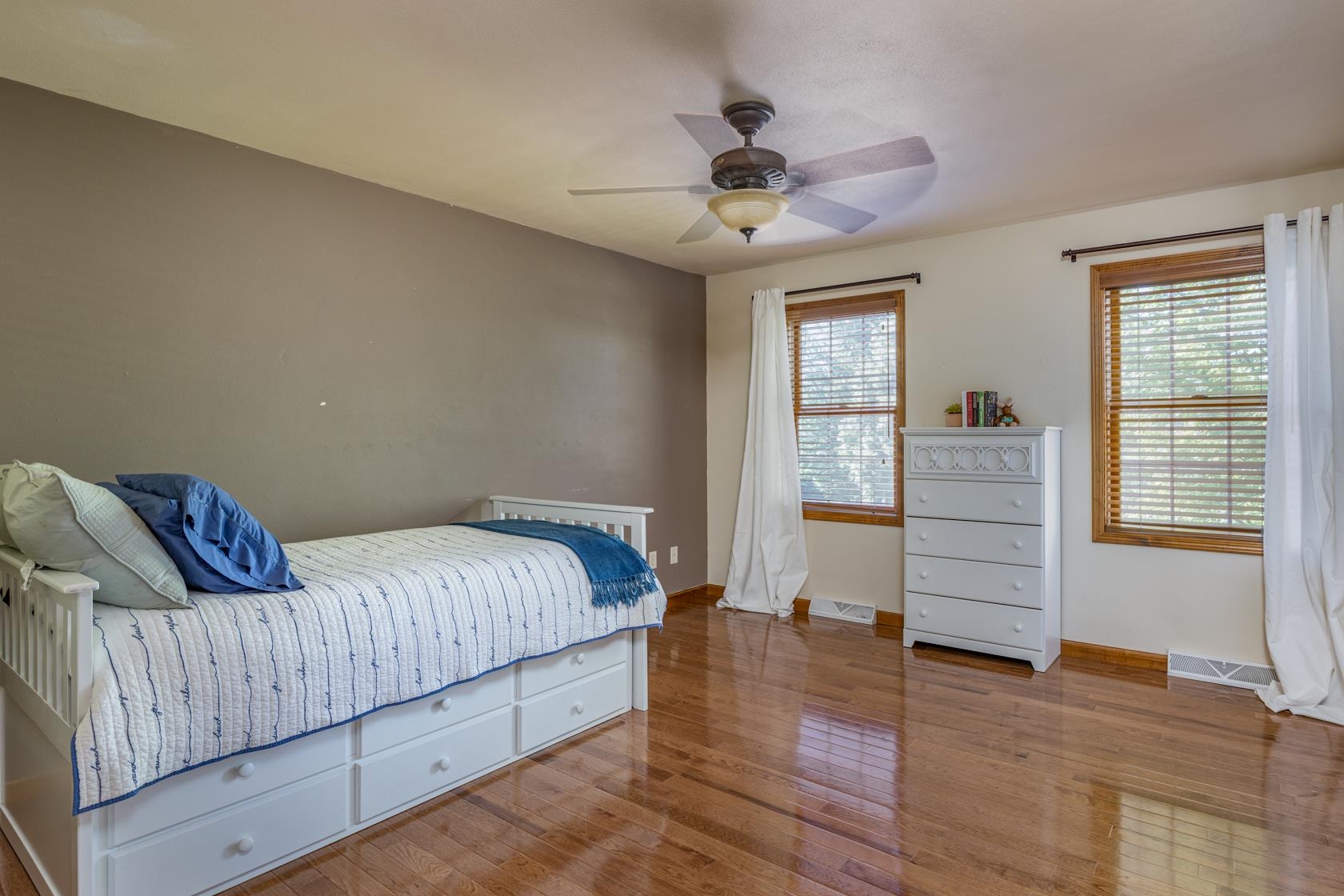 2702 East Corridor Drive Appleton, WI 54913 - Photo 23 of 47