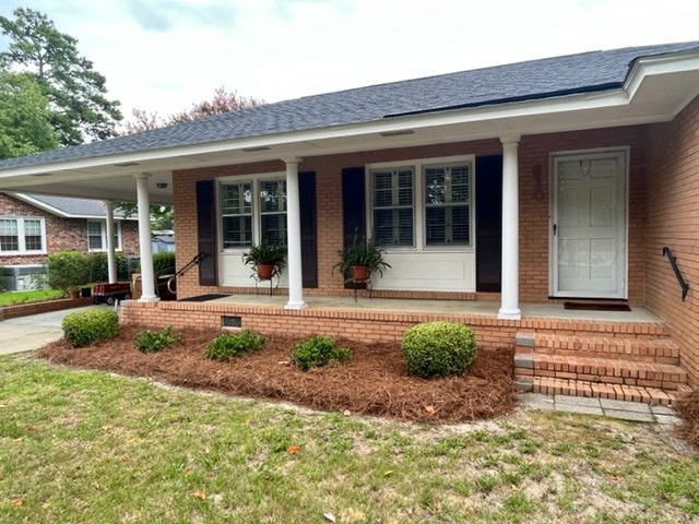 810 Haynsworth Street Sumter, SC 29150 - Photo 3 of 31