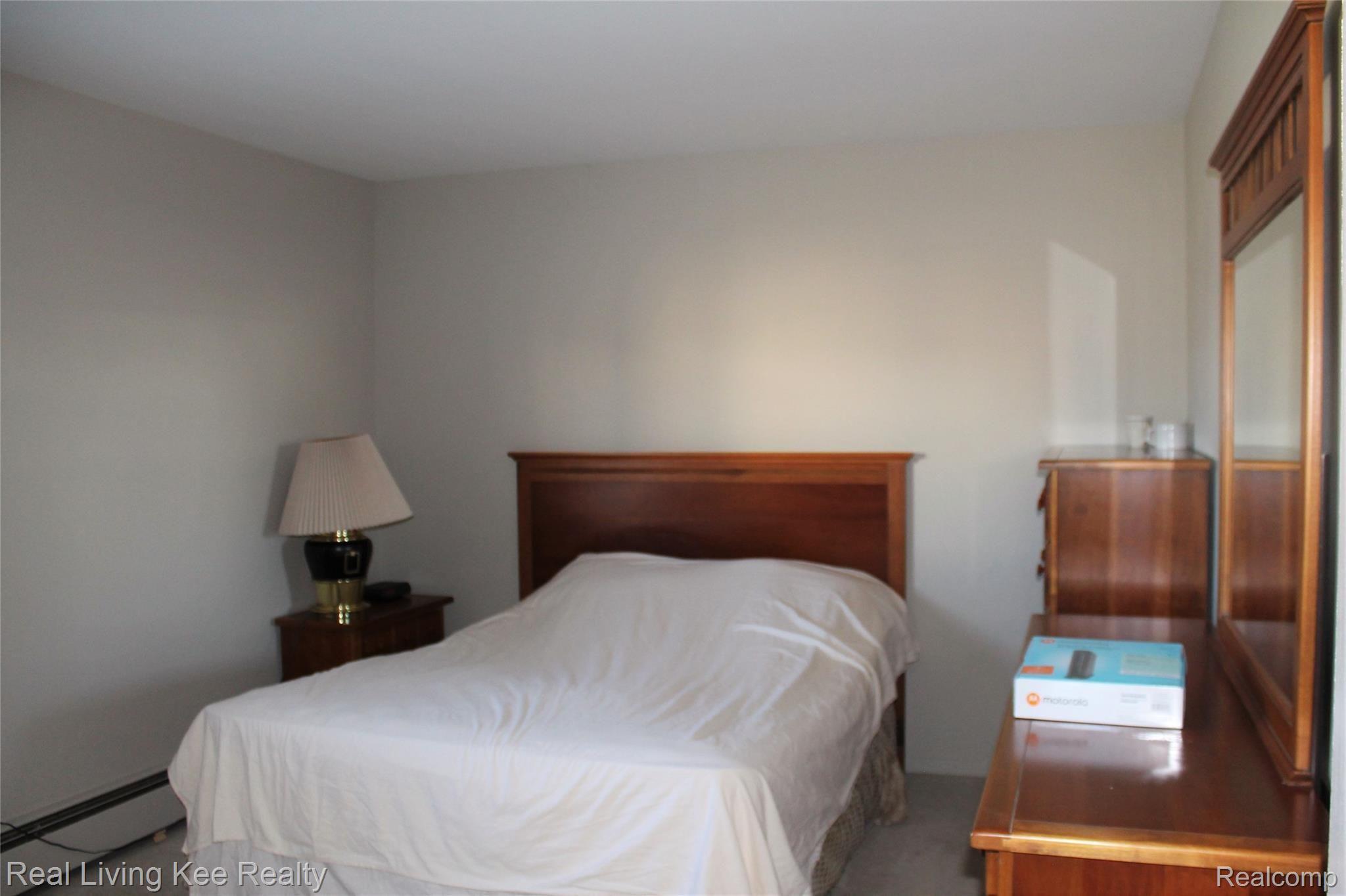 1105 Tienken Court, Unit 110 Rochester, MI 48306 - Photo 13 of 26 IMG_4682 (2).JPG