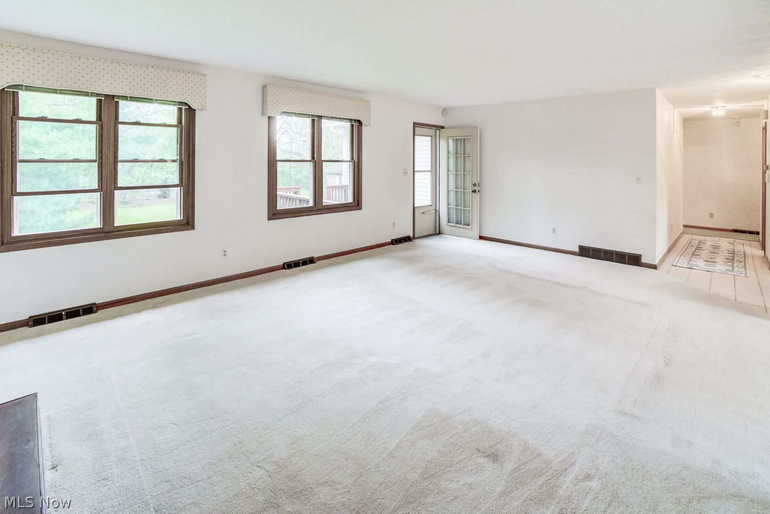 109 Mapleridge Road Chagrin Falls, OH 44022 - Photo 8 of 28 Gallery Image 8