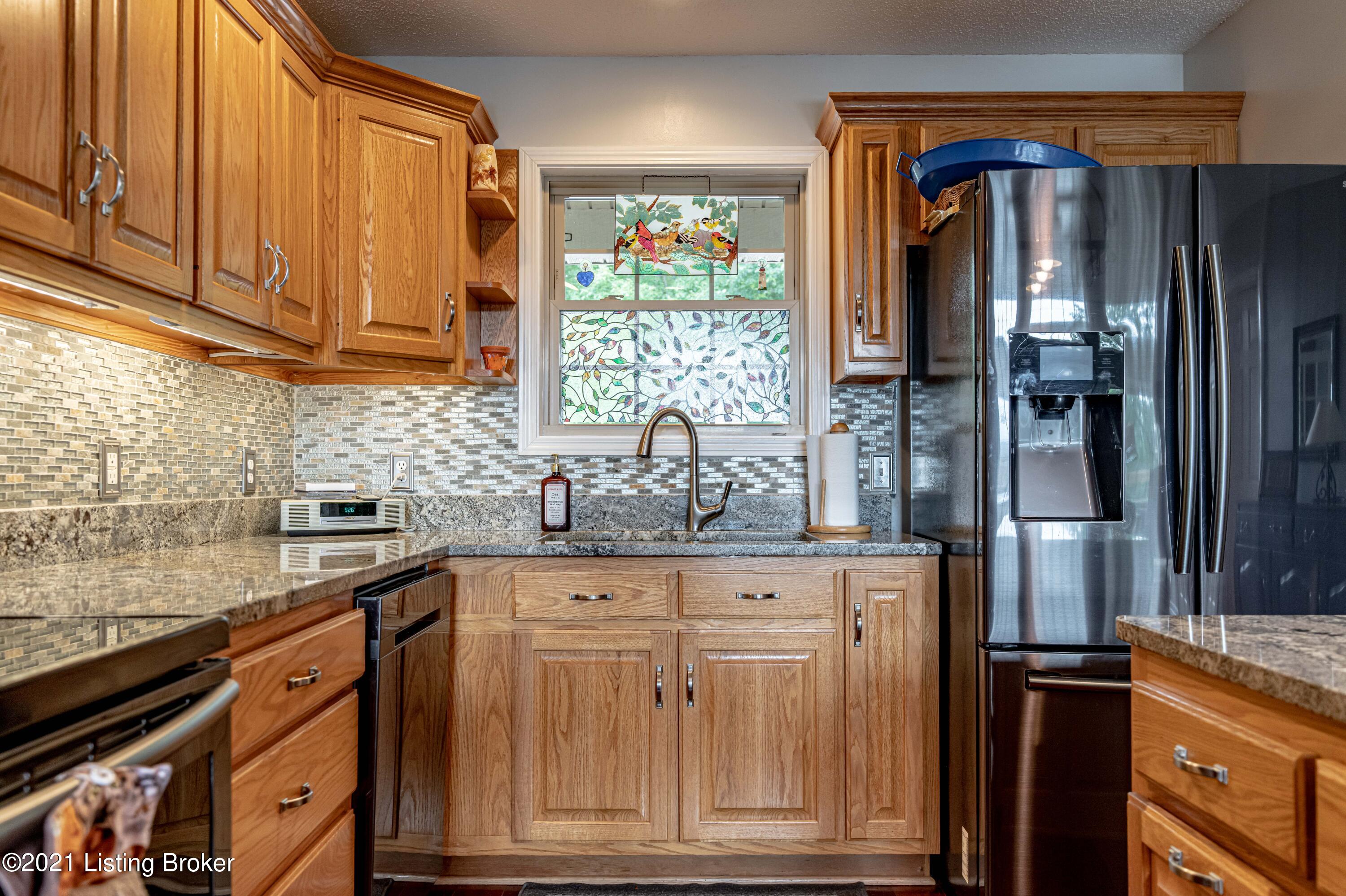 818 Noah Stevenson Road Bee Spring, KY 42207 - Photo 56 of 99 DSC04523