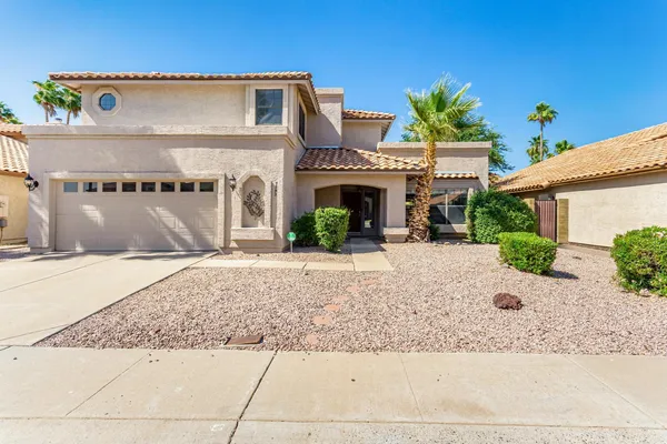 $2,595 | 7392 West Kristal Way, Glendale, AZ 85308