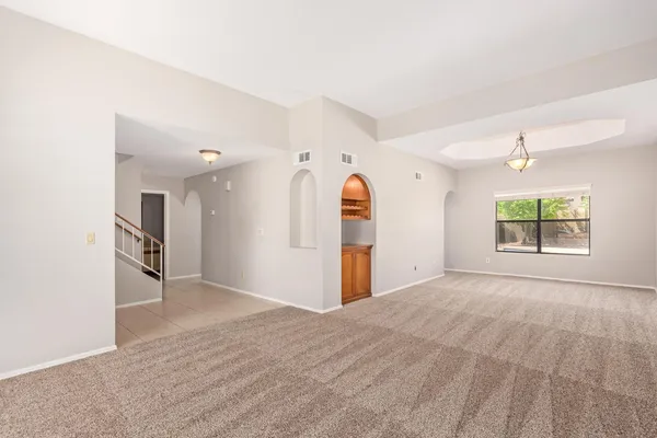 $2,595 | 7392 West Kristal Way, Glendale, AZ 85308