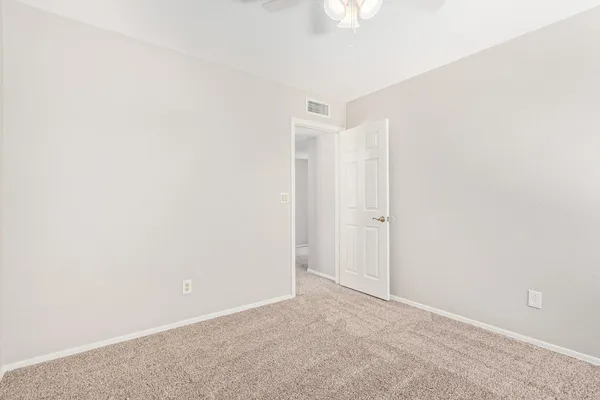 $2,595 | 7392 West Kristal Way, Glendale, AZ 85308