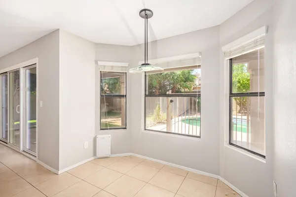 $2,595 | 7392 West Kristal Way, Glendale, AZ 85308