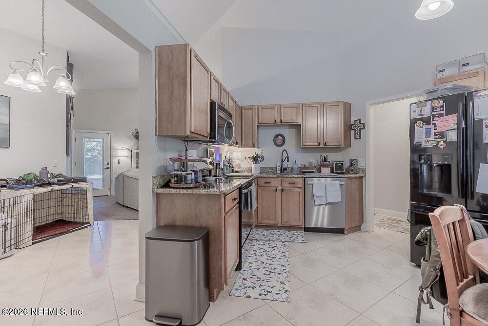 1540 Panther Ridge Court Jacksonville, FL 32225 - Photo 12 of 43 20260418_panther_ridge_ct_4138