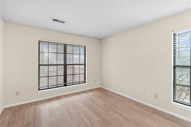 $154,000 | 12659 West 110th Terrace, Overland Park, KS 66210