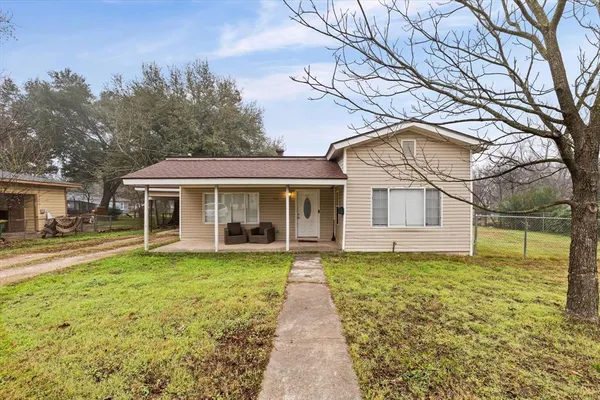 $95,000 | 518 Clark Street, Marlin, TX 76661