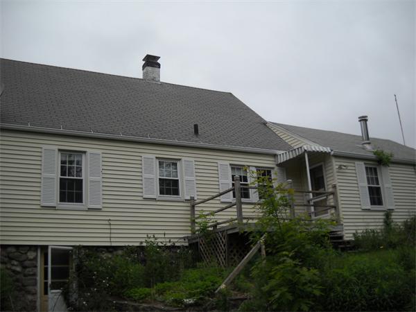 11 Harwich Street Worcester, MA 01607 - Photo 3 of 10 Gallery Image 3