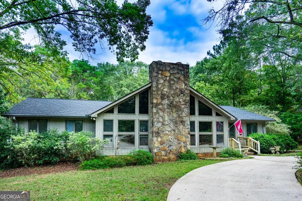 $625,000 | 4004 White Oak Drive, LaGrange, GA 30240