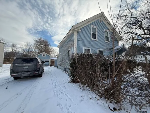 $99,900 | 82 Franklin Street, Rutland, VT 05701