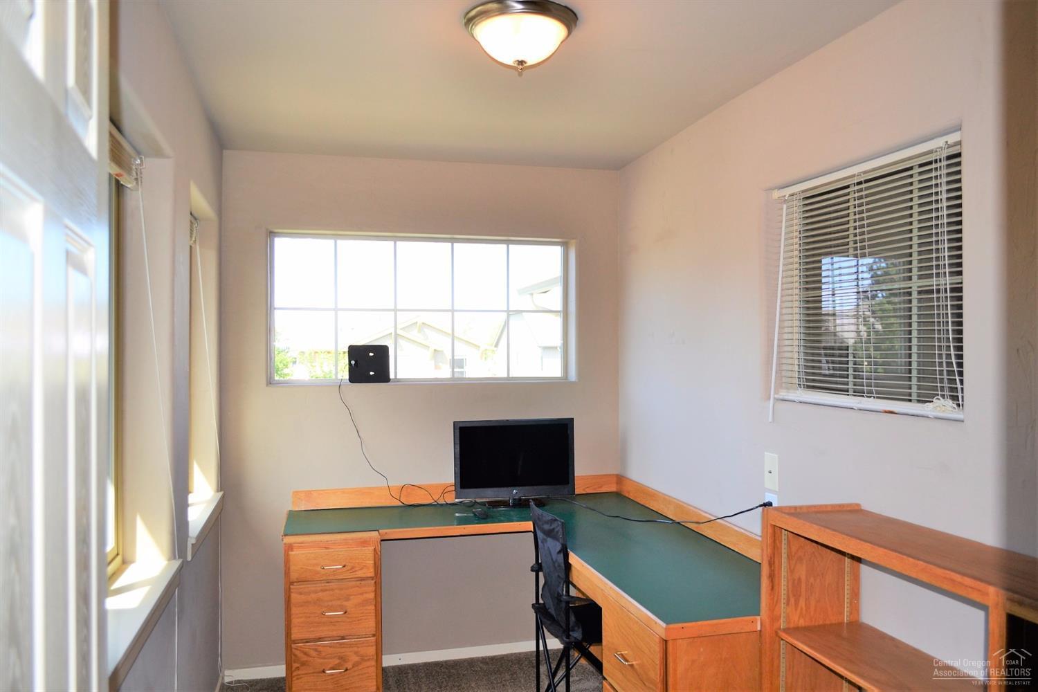 21153 Ritz Place Bend, OR 97702 - Photo 17 of 25 Additional Photo