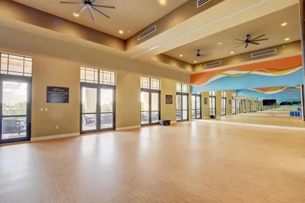 $669,900 | 8440 Lakeview Trail, Parkland, FL 33076