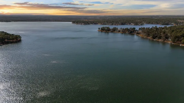 $850,000 | 121 Owens Circle, Seven Lakes, NC 27376