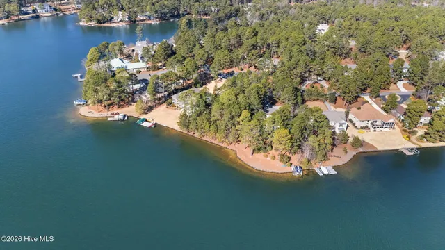 $850,000 | 121 Owens Circle, Seven Lakes, NC 27376