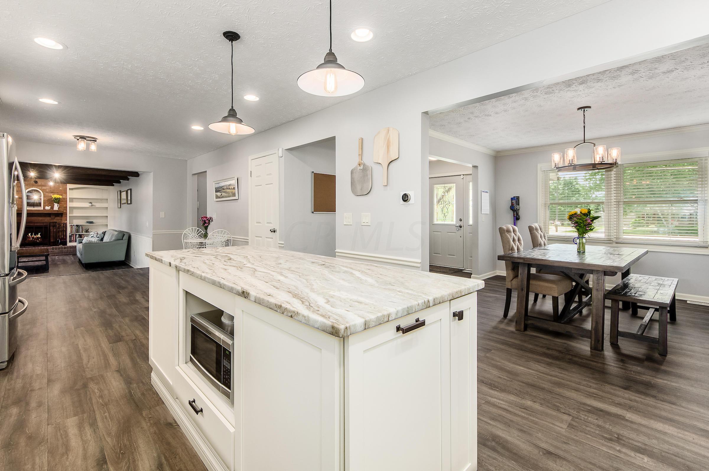 6328 Feder Road Columbus, OH 43228 - Photo 13 of 56 Gallery Image 13