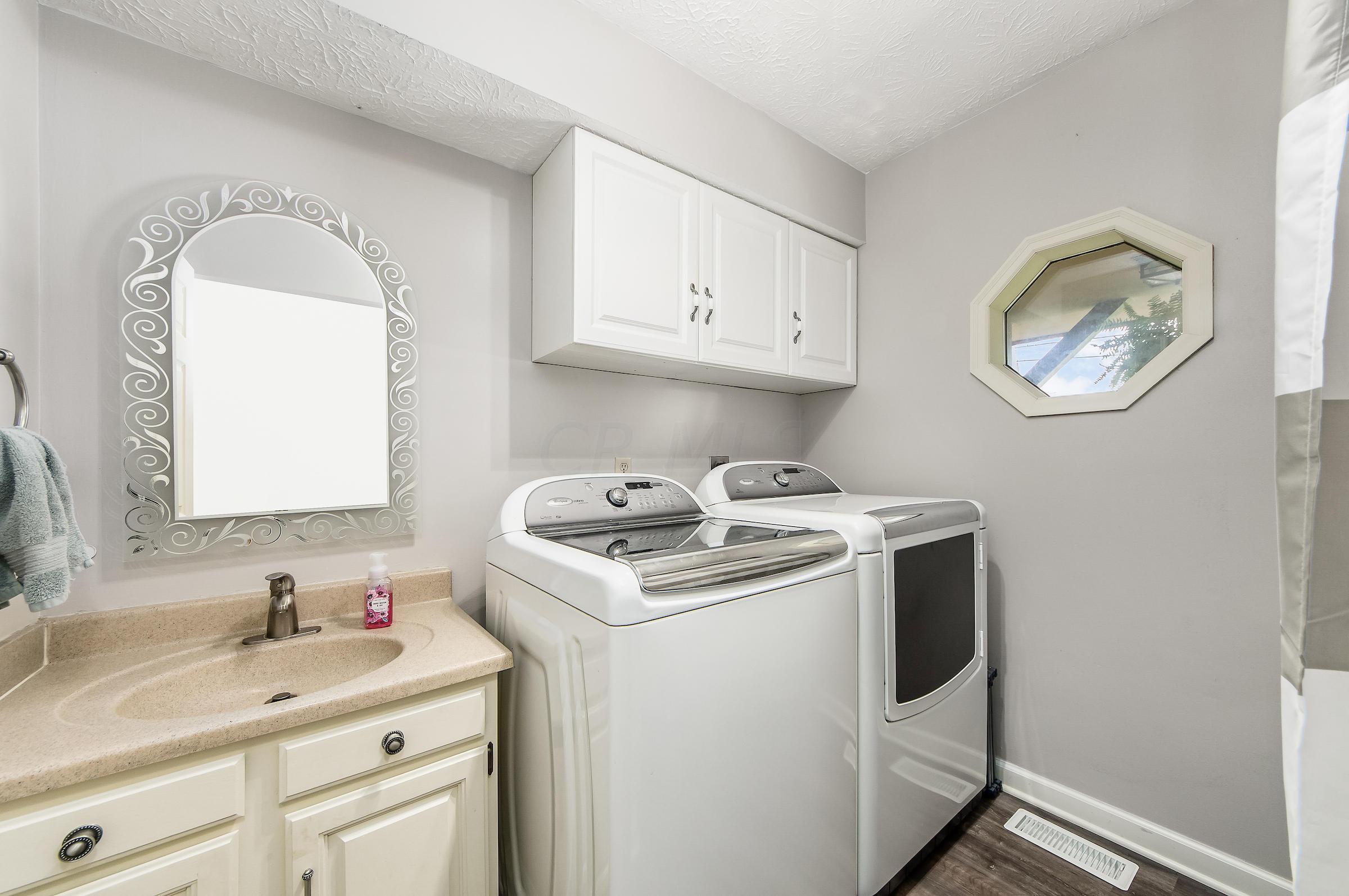 6328 Feder Road Columbus, OH 43228 - Photo 17 of 56 Gallery Image 17