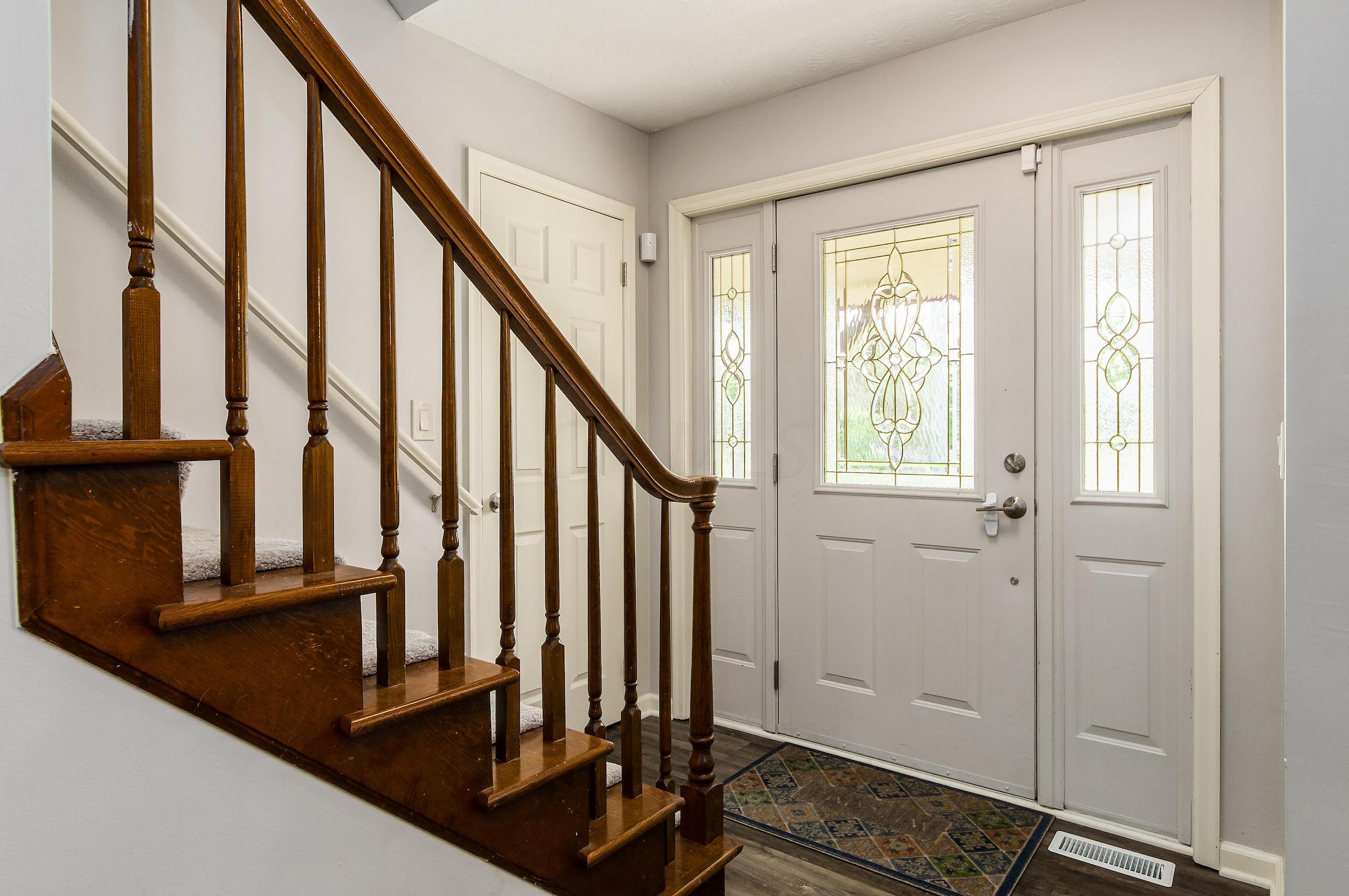 6328 Feder Road Columbus, OH 43228 - Photo 2 of 56 Gallery Image 2