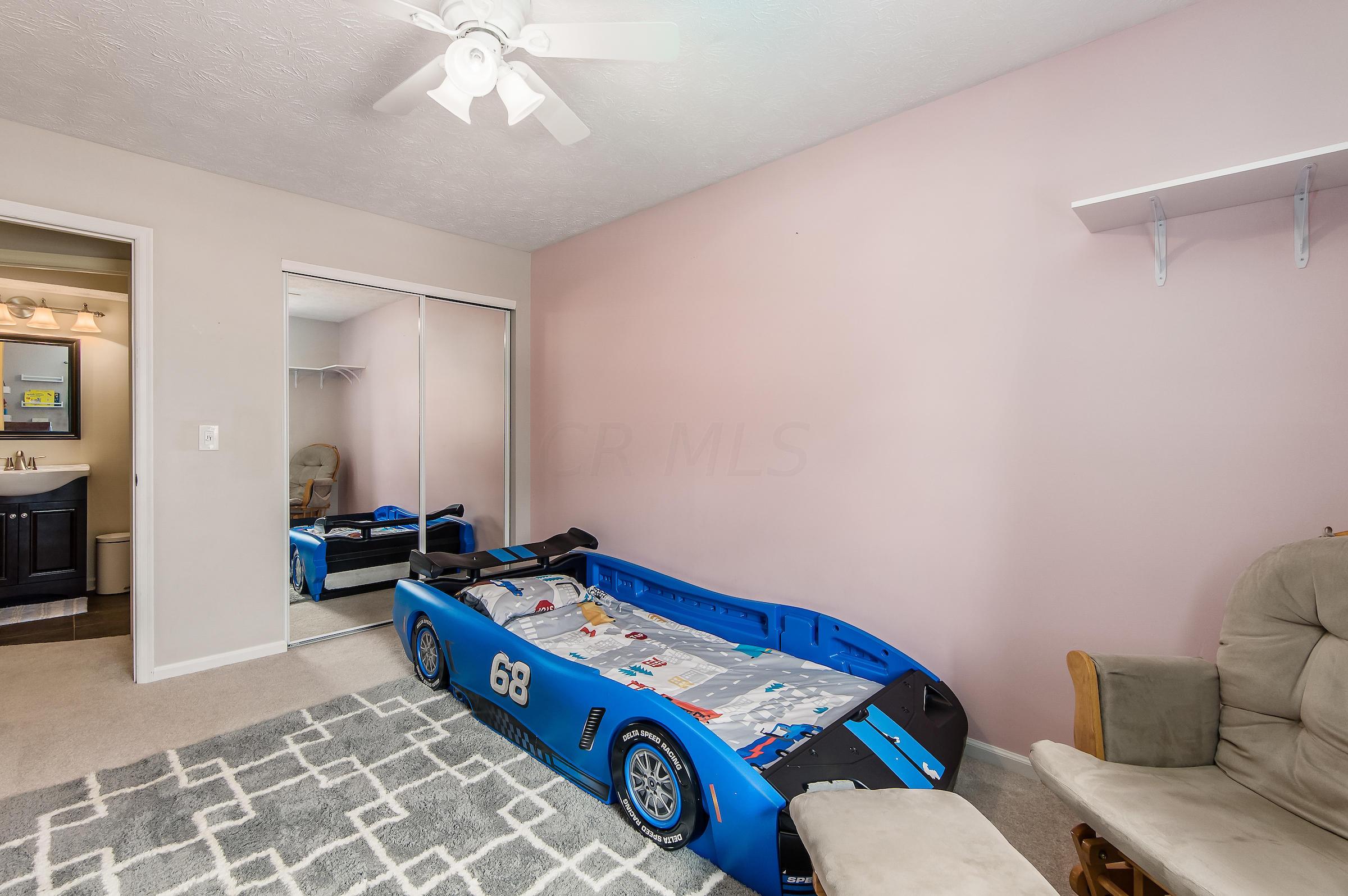 6328 Feder Road Columbus, OH 43228 - Photo 34 of 56 Gallery Image 34