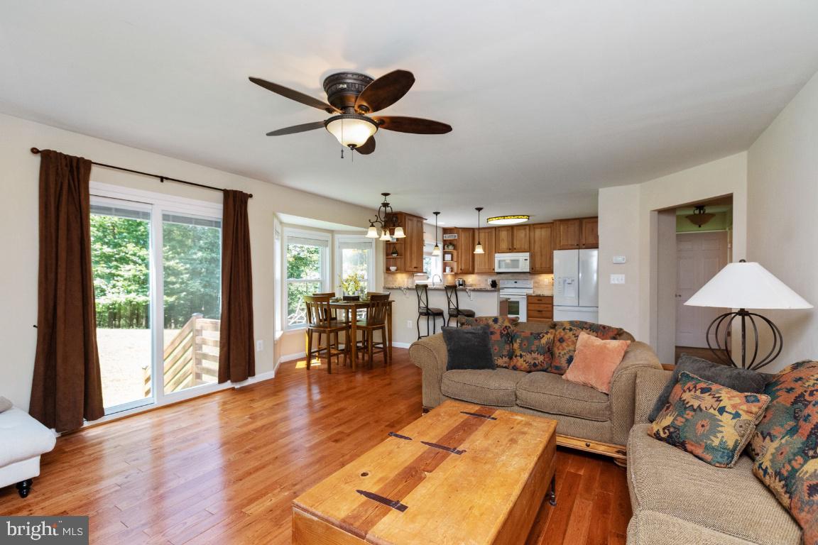 1904 Ridge Road Haymarket, VA 20169 - Photo 16 of 40