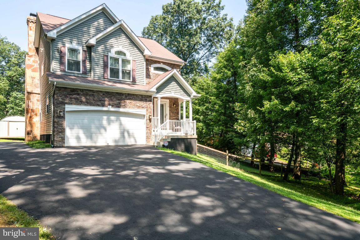 1904 Ridge Road Haymarket, VA 20169 - Photo 3 of 40
