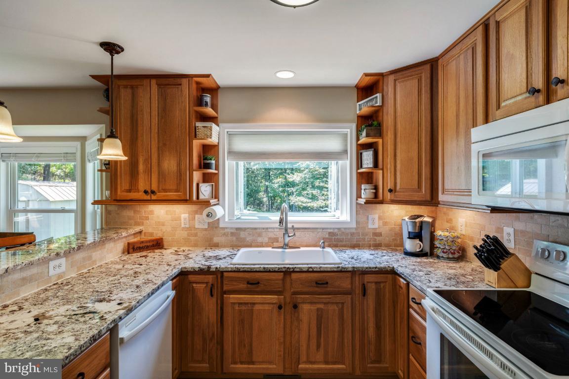 1904 Ridge Road Haymarket, VA 20169 - Photo 21 of 40