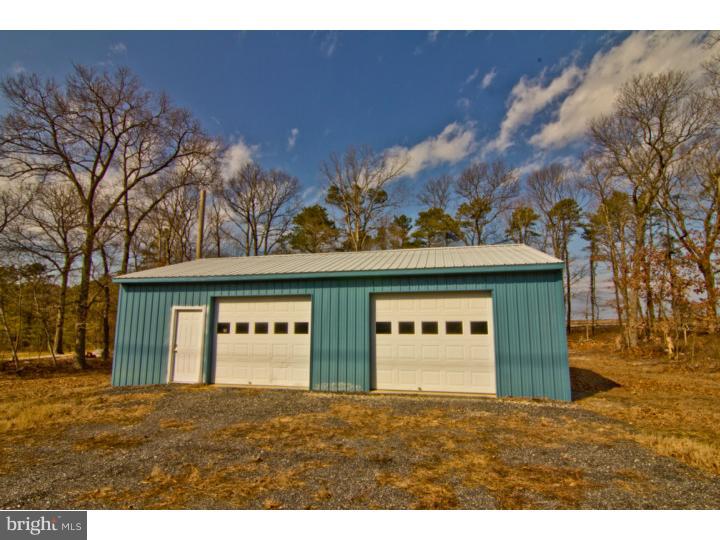150 Watsons Mill Road Alloway, NJ 08318 - Photo 14 of 14 Garage