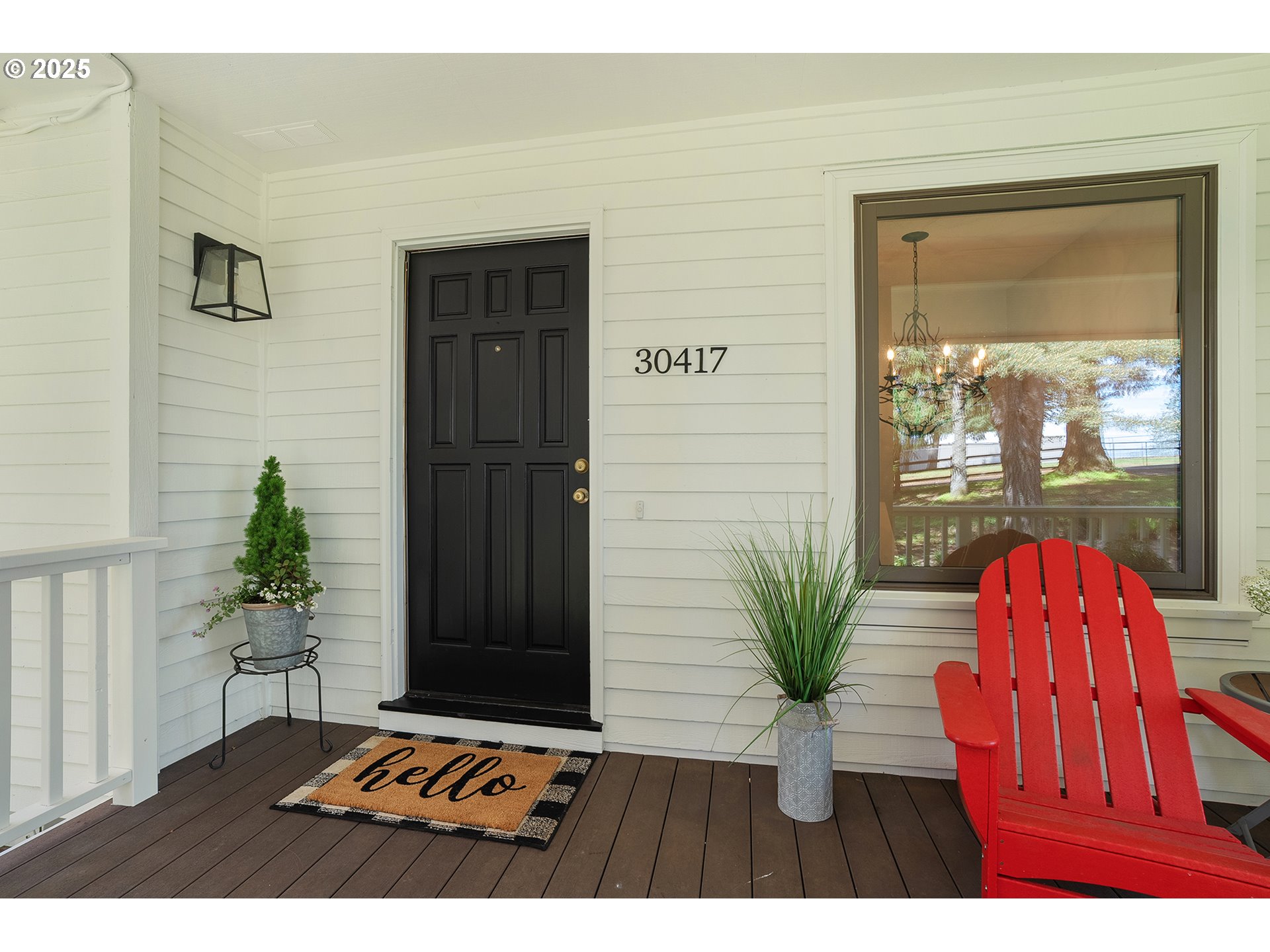 30417 Southwest Heater Road Sherwood, OR 97140 - Photo 4 of 45 Porch