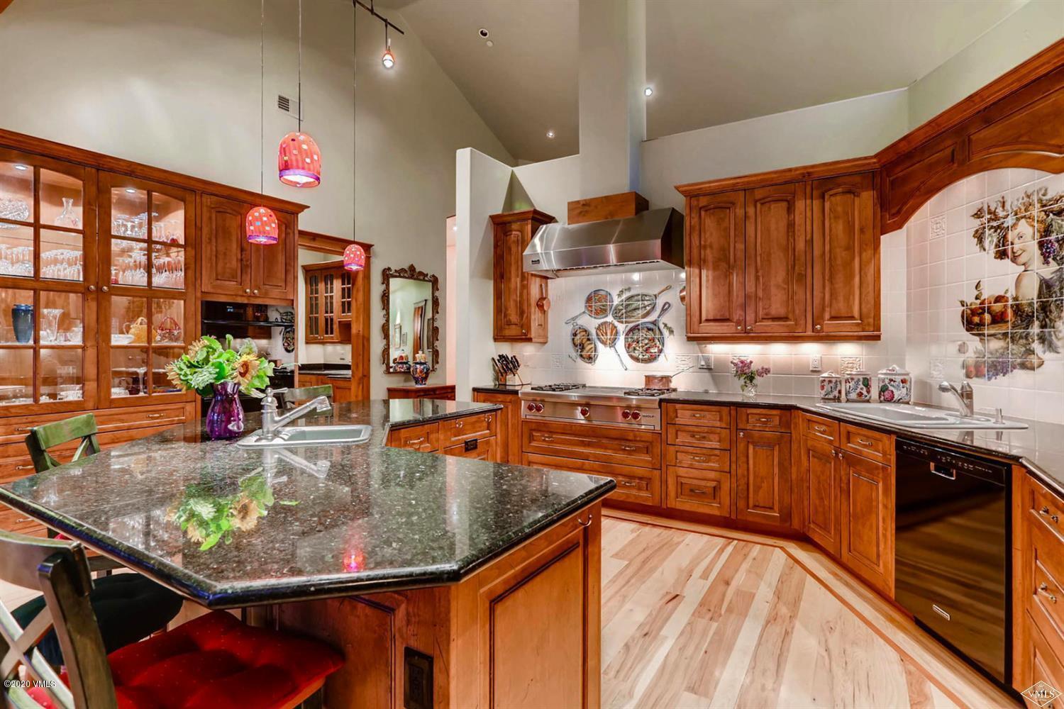 1027 Forest Trail Edwards, CO 81632 - Photo 8 of 45 Image 7