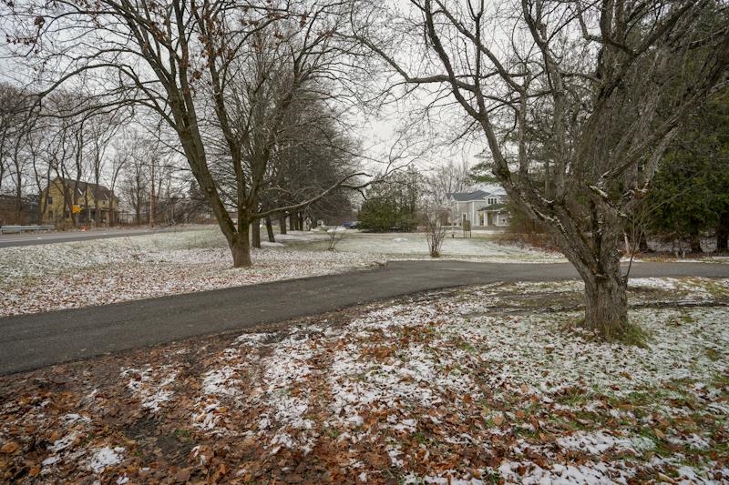 4980 Shelburne Road Shelburne, VT 05482 - Photo 7 of 15 Gallery Image 7