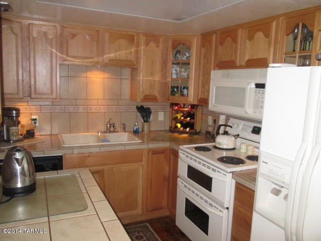 8255 North Oracle Road, Unit 103 Tucson, AZ 85704 - Photo 4 of 16 Gallery Image 4