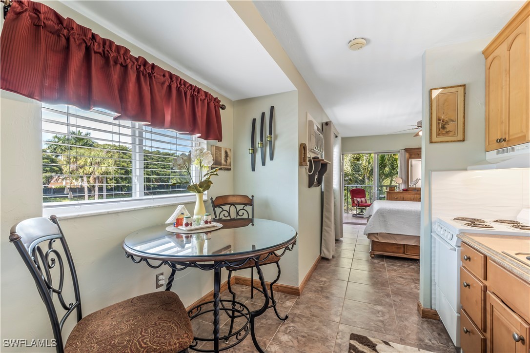 8127 Country Road, Unit 201 Fort Myers, FL 33919 - Photo 8 of 15