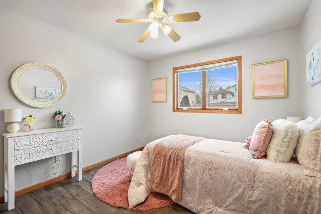 $484,900 | 1032 Vista Ridge Drive, Mount Horeb, WI 53572