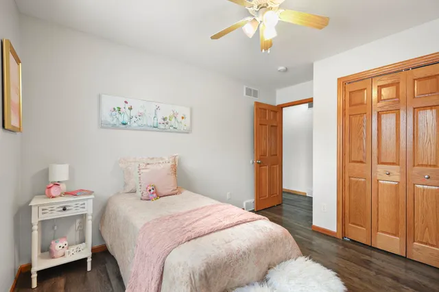 $484,900 | 1032 Vista Ridge Drive, Mount Horeb, WI 53572