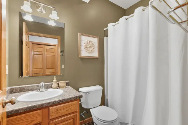 $484,900 | 1032 Vista Ridge Drive, Mount Horeb, WI 53572