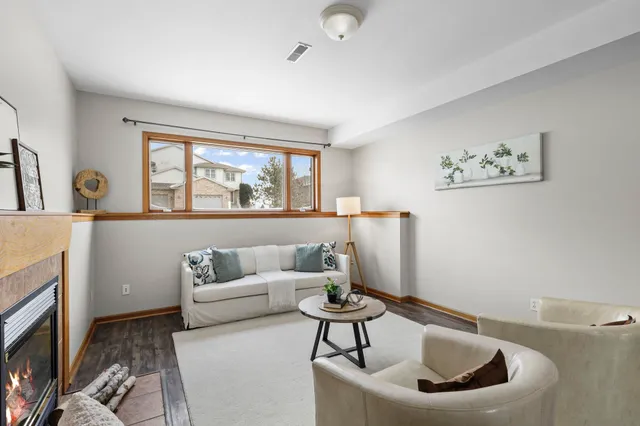 $484,900 | 1032 Vista Ridge Drive, Mount Horeb, WI 53572